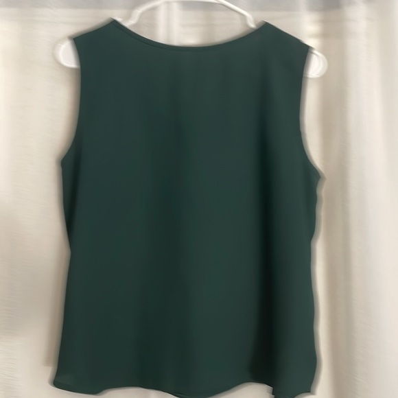 Forest Green Tank Top size 11/12 100% polyester - Picture 2 of 2